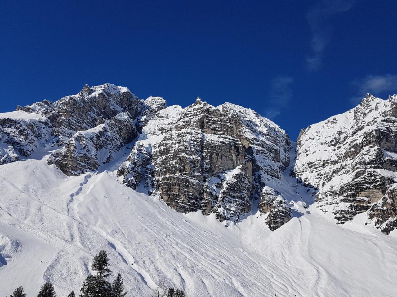 דירות פולפמס Chalet Stubai מראה חיצוני תמונה