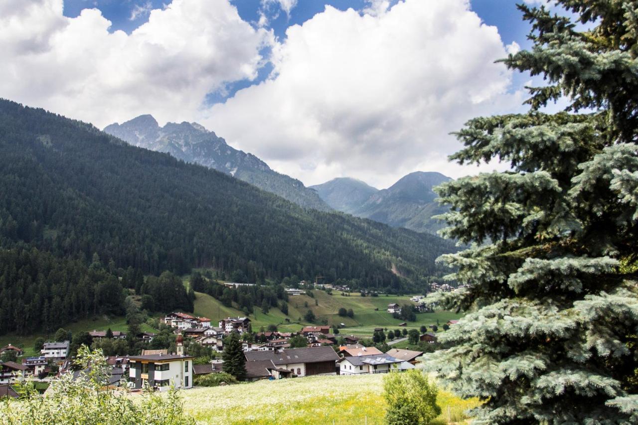 דירות פולפמס Chalet Stubai מראה חיצוני תמונה